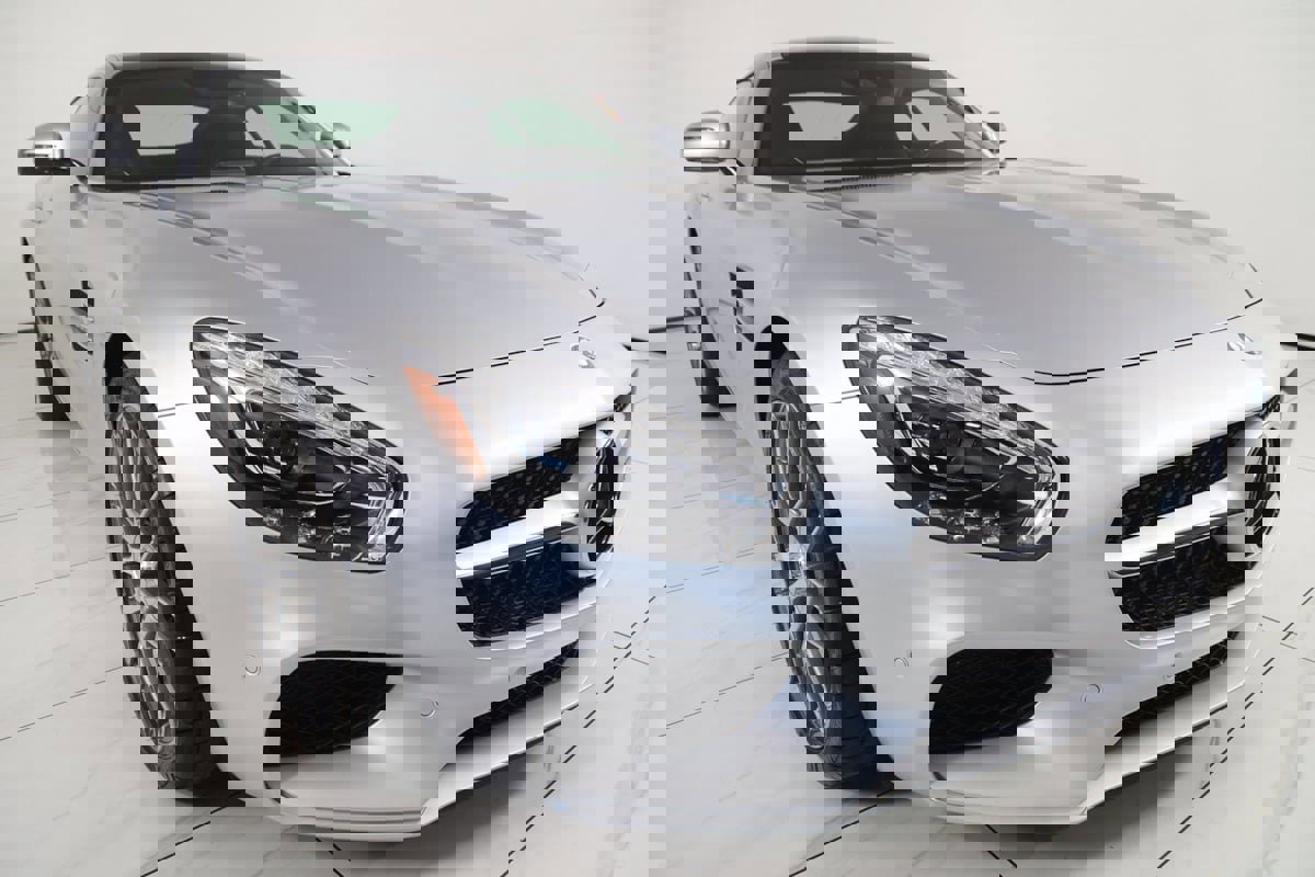 Used 2017 Mercedes-Benz AMG GT Coupe w/ Exclusive Interior Package image 83