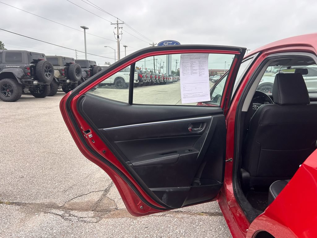 Used 2014 Toyota Corolla S FWD image 15