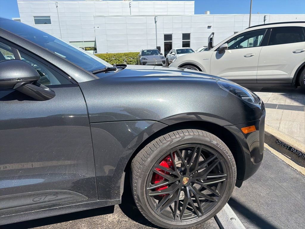 Certified 2022 Porsche Macan GTS image 16
