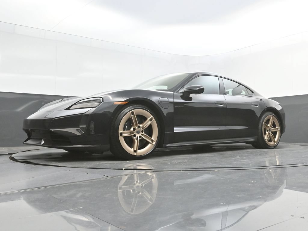 New 2026 Porsche Taycan Turbo S AWD/4WD image 25