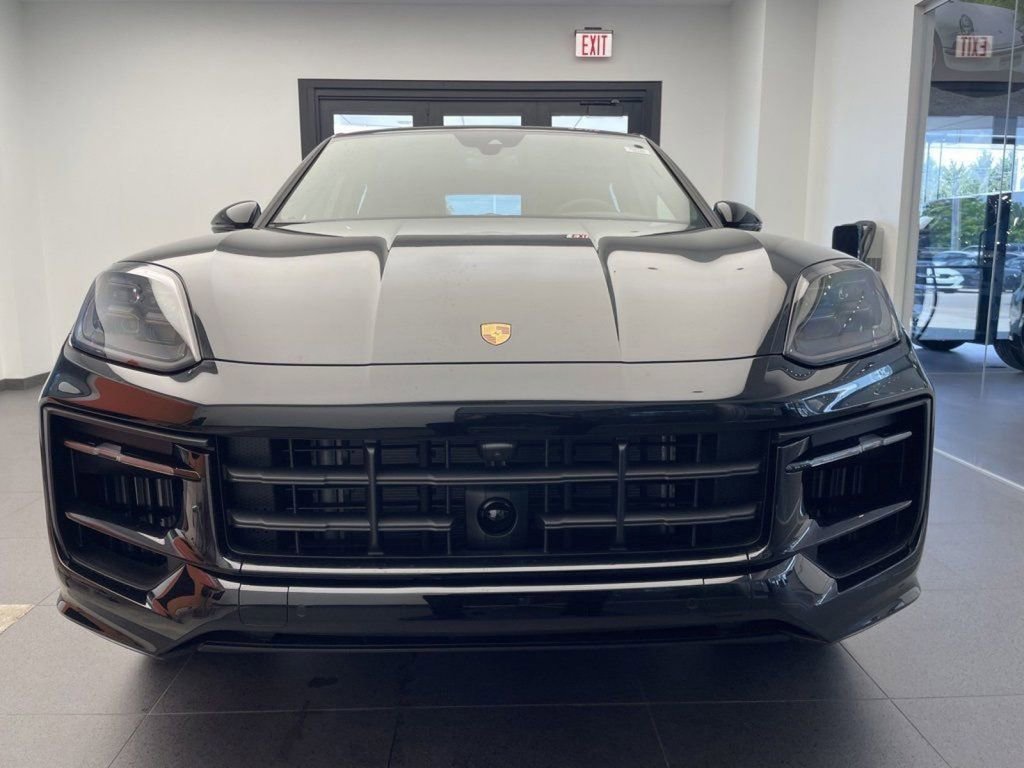 New 2025 Porsche Cayenne Coupe AWD/4WD image 11