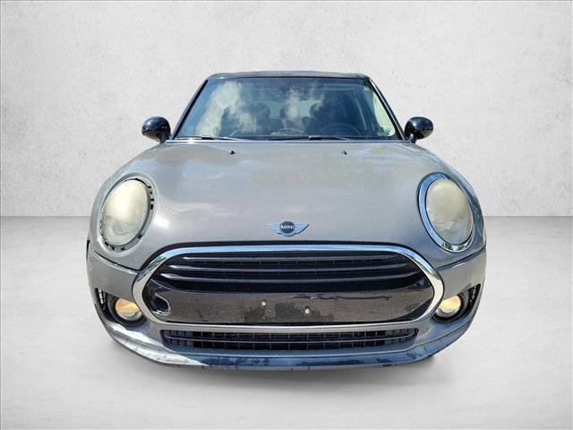 Used 2016 MINI Cooper Clubman FWD image 2