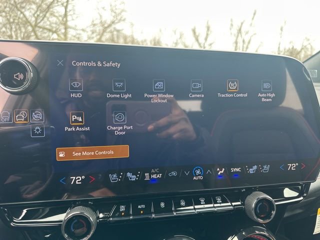 New 2026 Chevrolet Blazer EV RS image 26