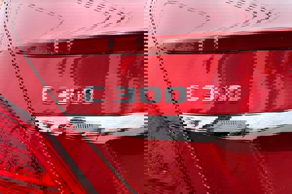 Used 2020 Mercedes-Benz C 300 Sedan w/ Premium Package image 8