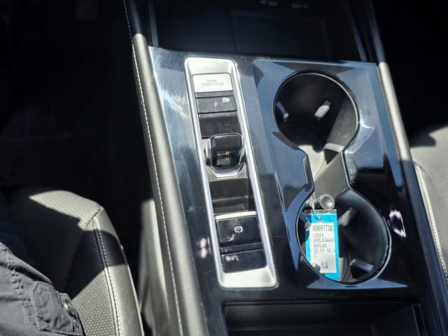 Used 2024 Volkswagen Atlas SE FWD image 36