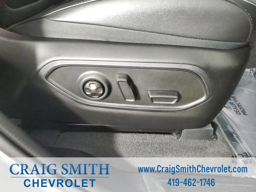 Used 2023 Jeep Grand Cherokee Limited AWD/4WD image 16
