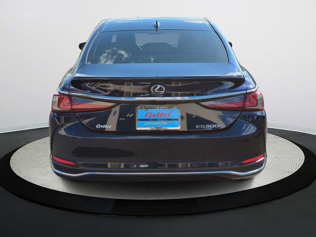 Used 2022 Lexus ES 300h w/ Premium Package image 5