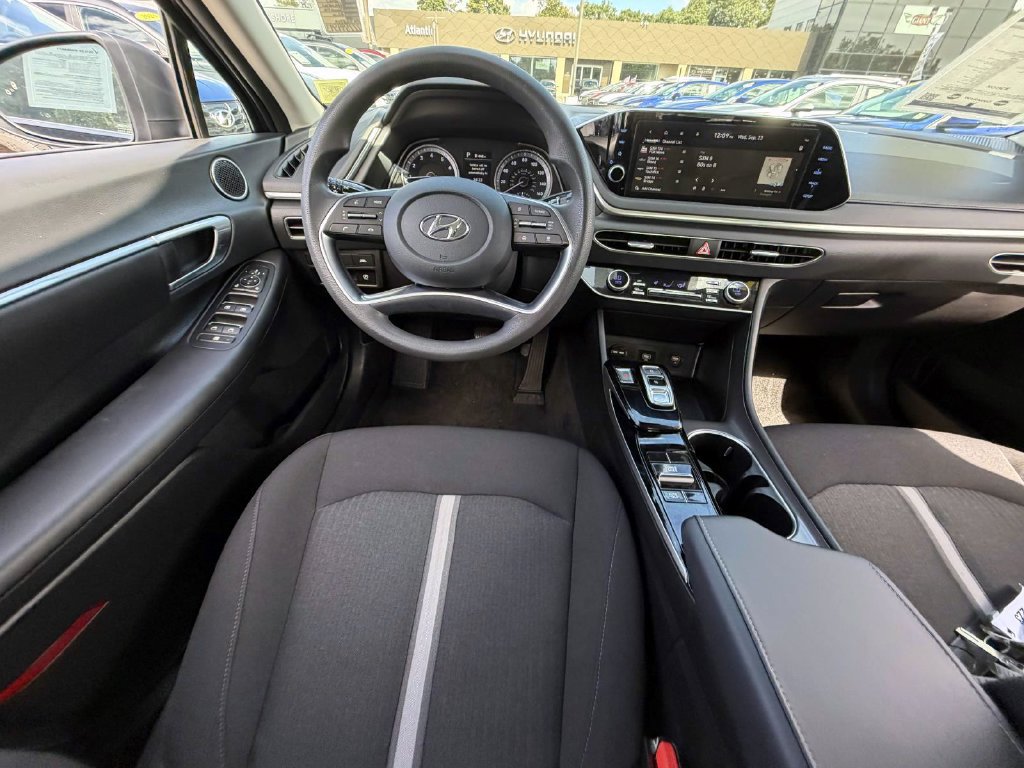 Certified 2023 Hyundai Sonata SEL w/ Cargo Package FWD image 12