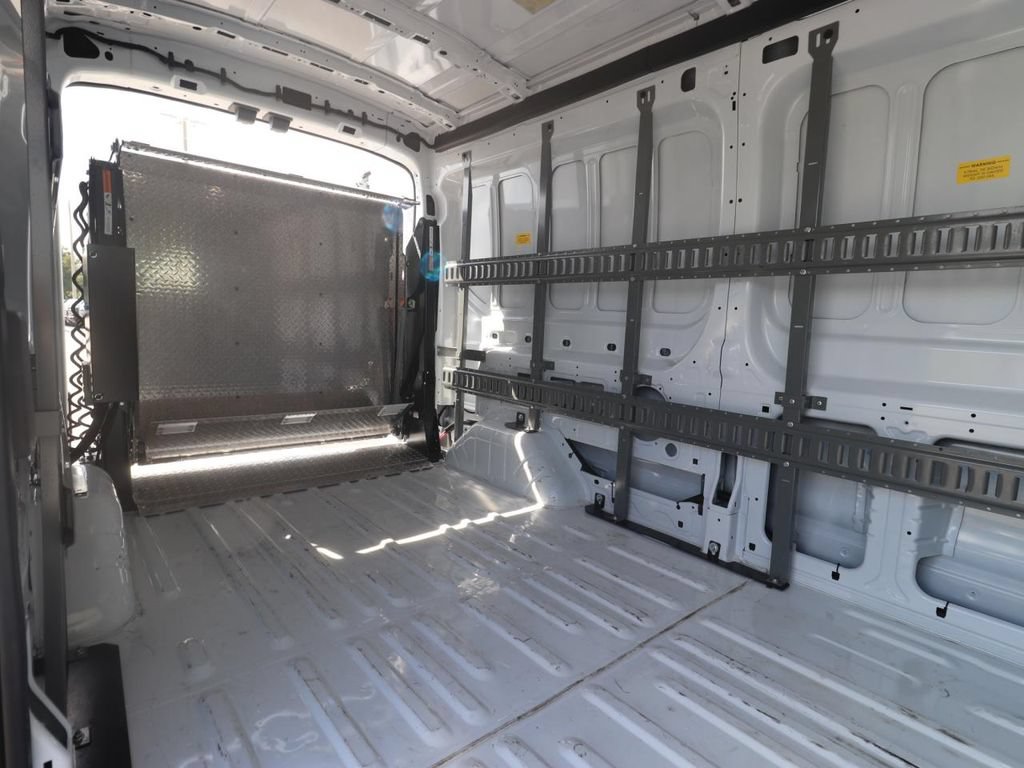 Used 2023 Ford E-Transit Medium Roof RWD image 14