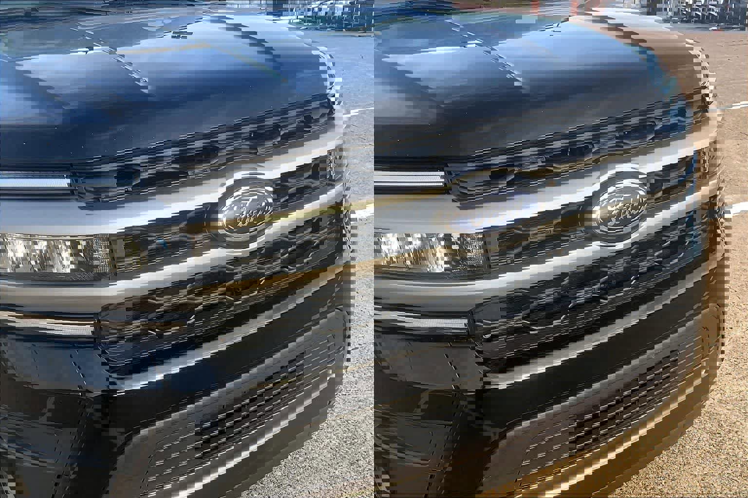 Used 2024 Ford Expedition Max XLT image 31