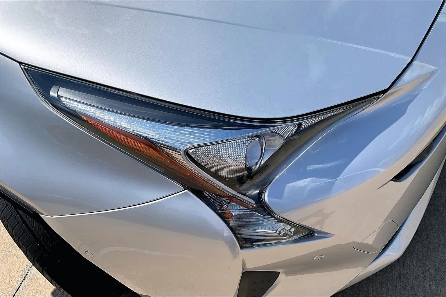 Used 2017 Toyota Prius Four w/ Advanced Technology Package FWD image 27
