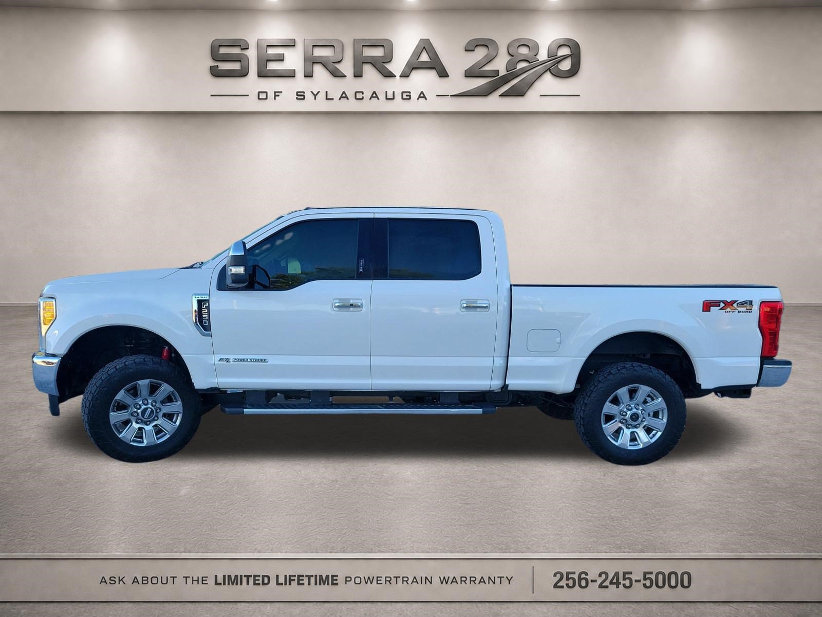 Used 2017 Ford F250 Lariat w/ Lariat Ultimate Package AWD/4WD image 4