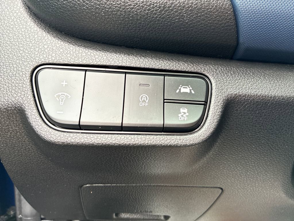 Used 2023 Kia Seltos S w/ Navigation Package image 31