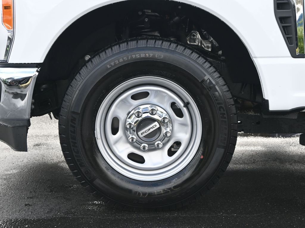 Used 2023 Ford F350 XL w/ XL Chrome Package image 12