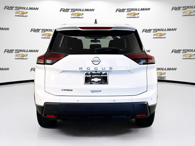 Used 2024 Nissan Rogue S FWD image 6