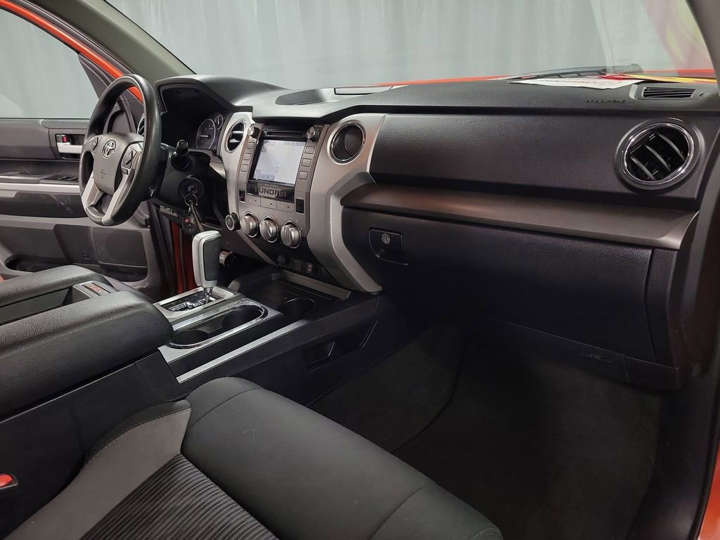 Used 2017 Toyota Tundra SR5 image 24
