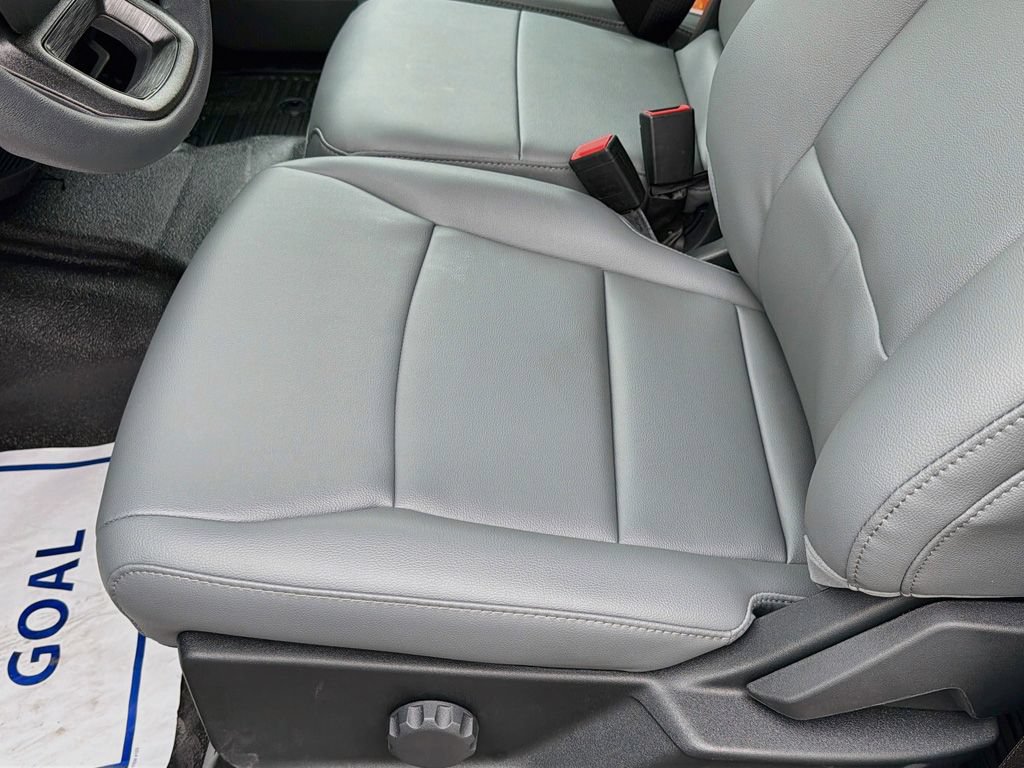 New 2026 Ford F550 4x4 Crew Cab image 21