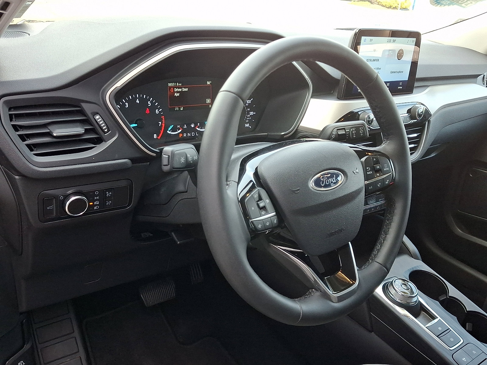 Certified 2022 Ford Escape SE w/ SE Sport Appearance Package image 16