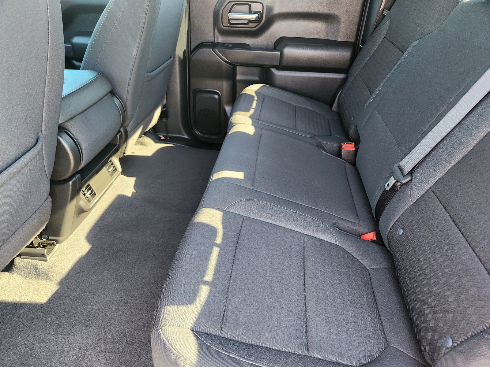 Used 2022 Chevrolet Silverado 1500 Custom w/ LPO, Dark Essentials Package RWD image 12