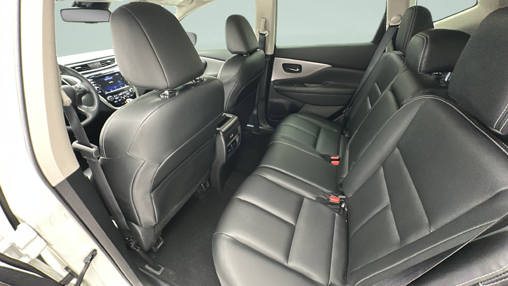 Used 2023 Nissan Murano SV w/ SV Midnight Edition Package AWD/4WD image 9