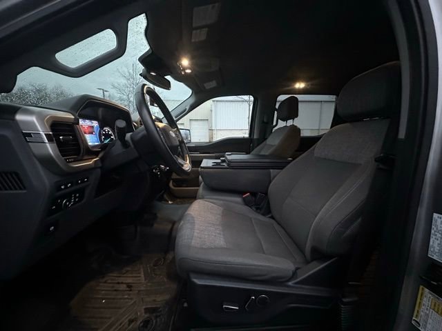 Used 2021 Ford F150 XLT w/ Equipment Group 302A High image 25