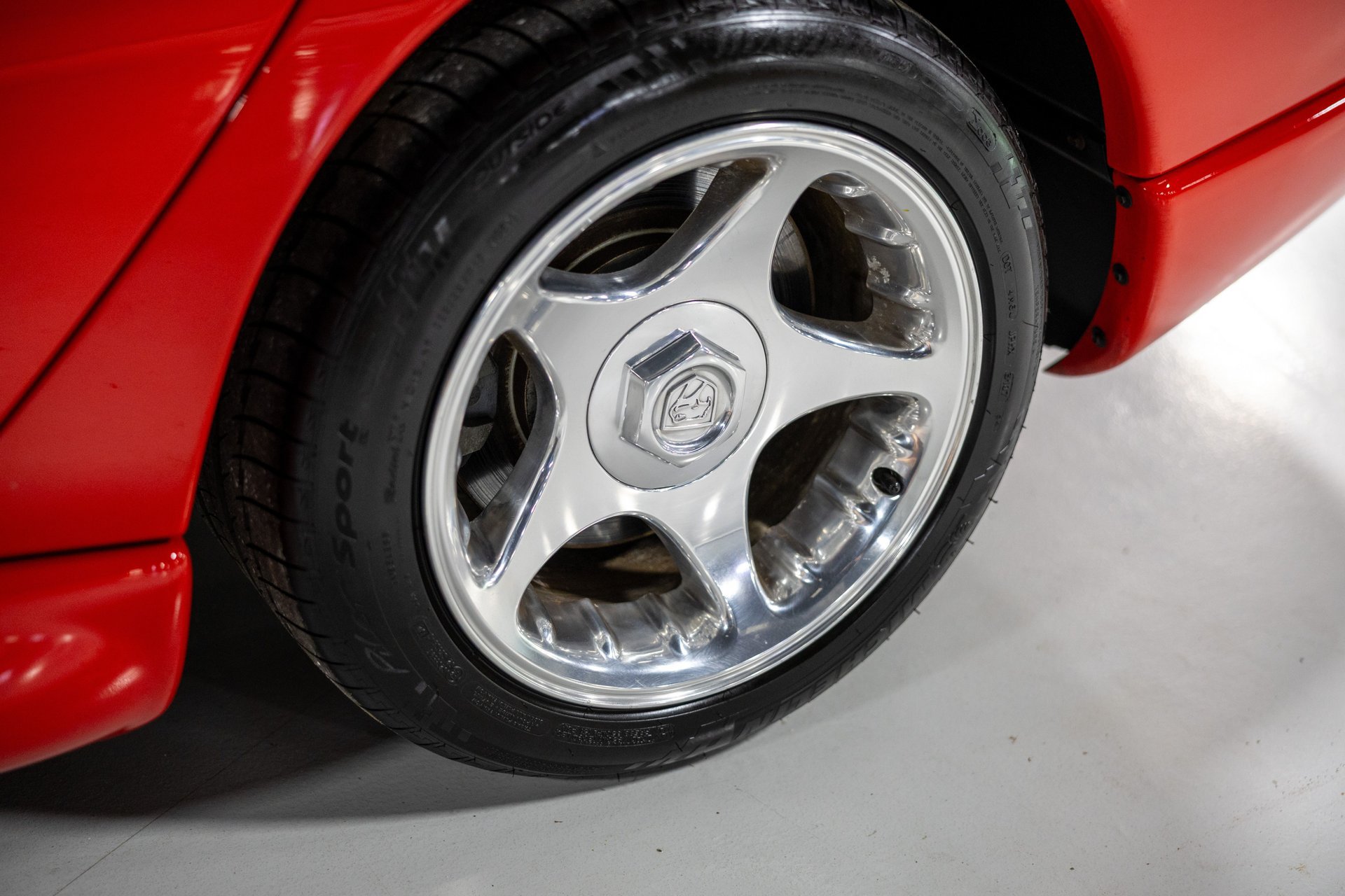 Used 1997 Dodge Viper GTS RWD image 22