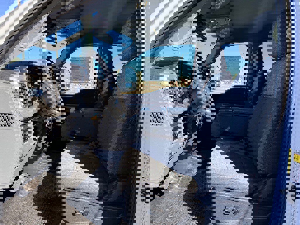 New 2026 Ford F250 XLT w/ FX4 Off-Road Package image 19