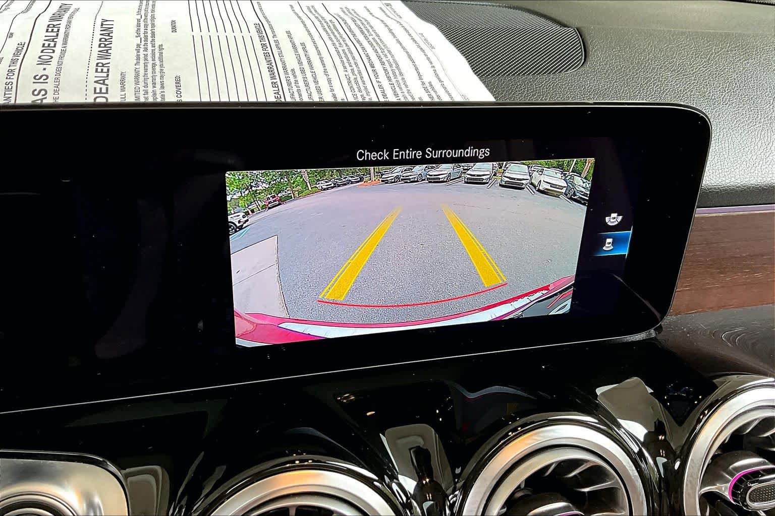 Used 2022 Mercedes-Benz GLB 250 image 27