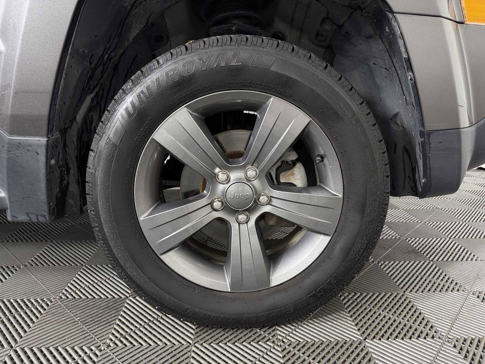 Used 2014 Jeep Patriot High Altitude image 9