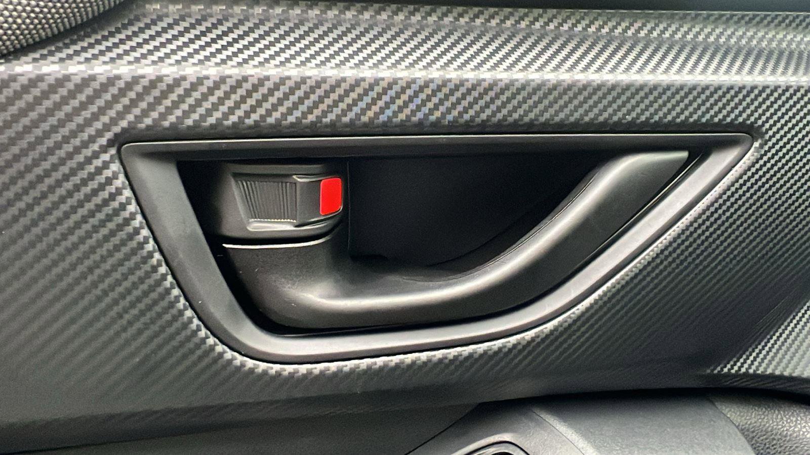 Certified 2025 Subaru Crosstrek 2.0i Premium AWD/4WD image 9