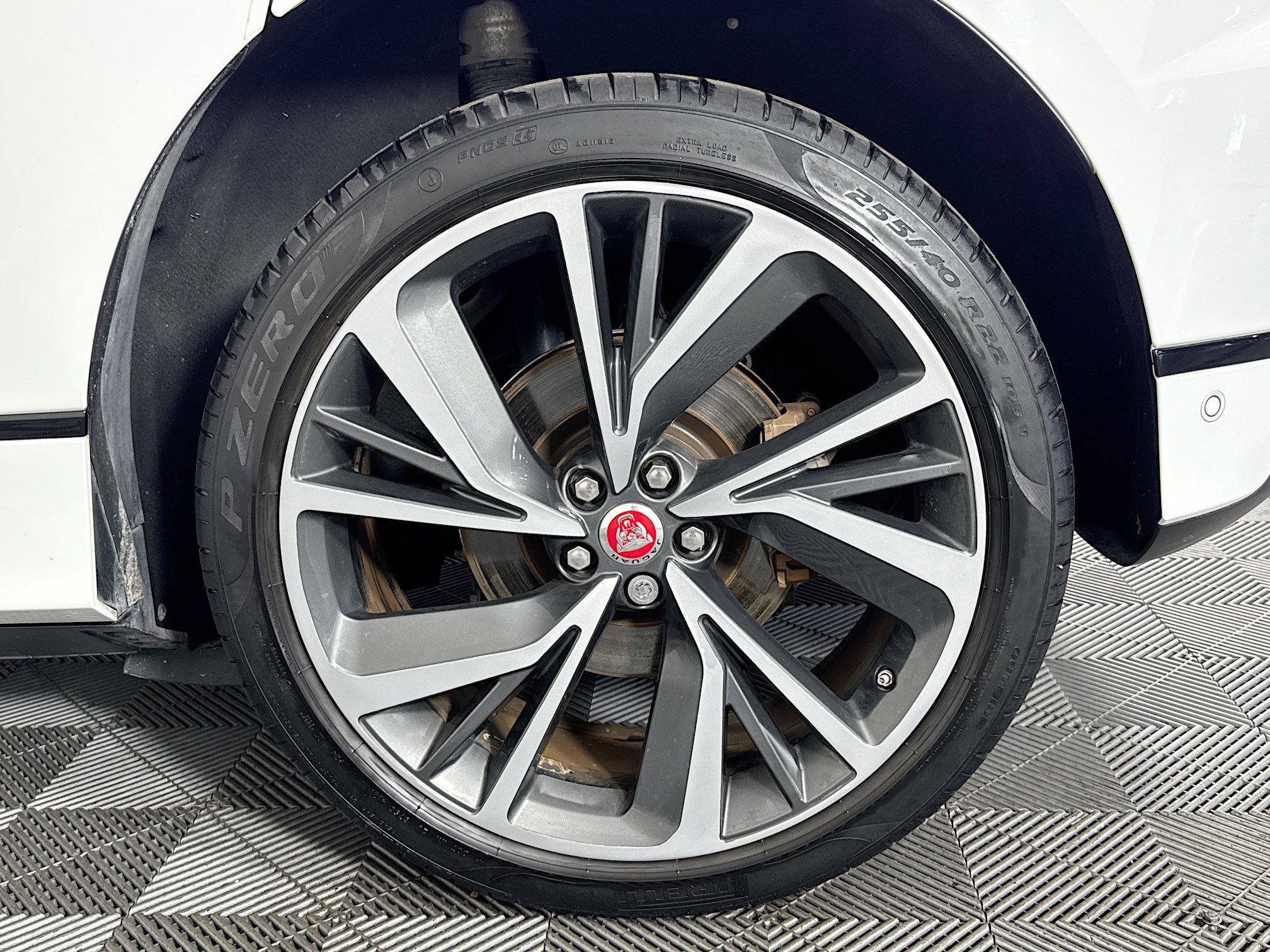 Used 2020 Jaguar I-PACE HSE image 36