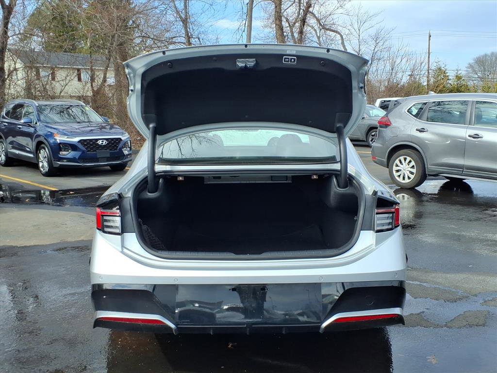 Certified 2024 Hyundai Sonata Limited FWD image 10