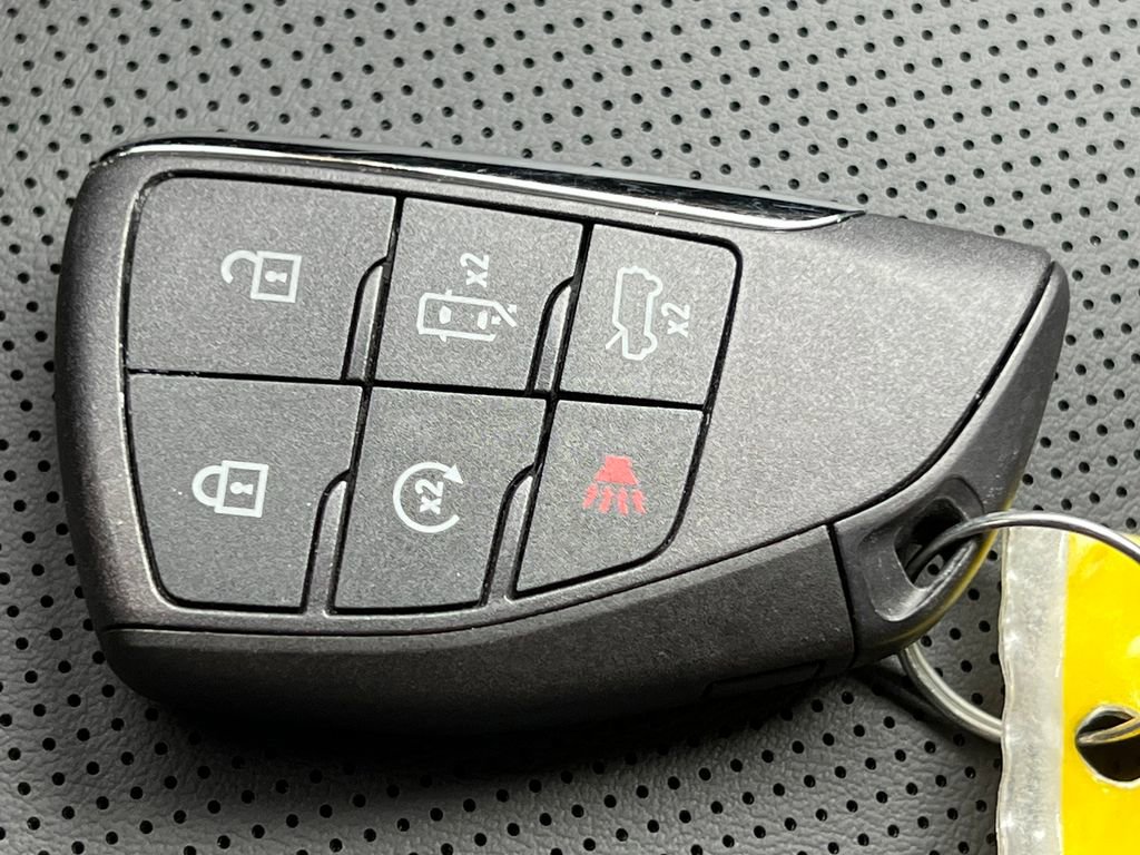 New 2025 GMC Hummer EV 2X image 39