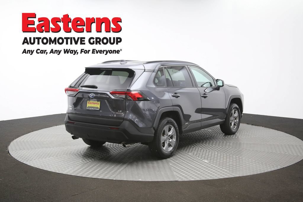 Used 2023 Toyota RAV4 LE AWD/4WD image 39