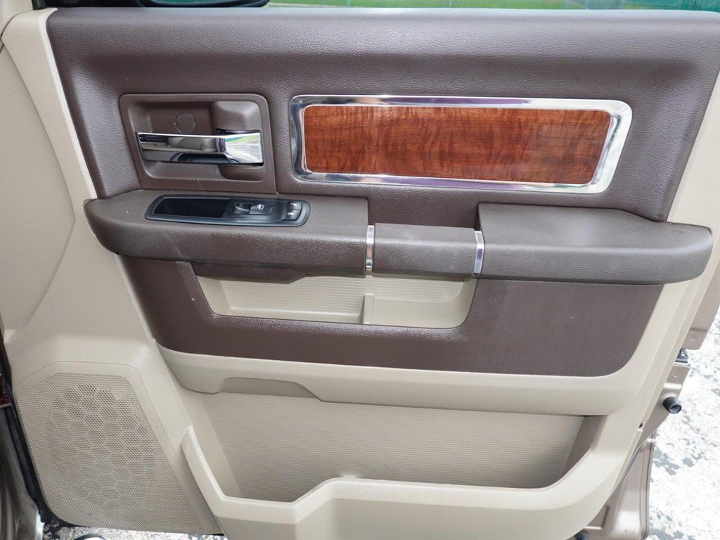 Used 2009 Dodge Ram 1500 Truck Laramie RWD image 23