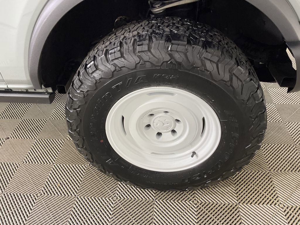 Used 2022 Ford Bronco Badlands image 11