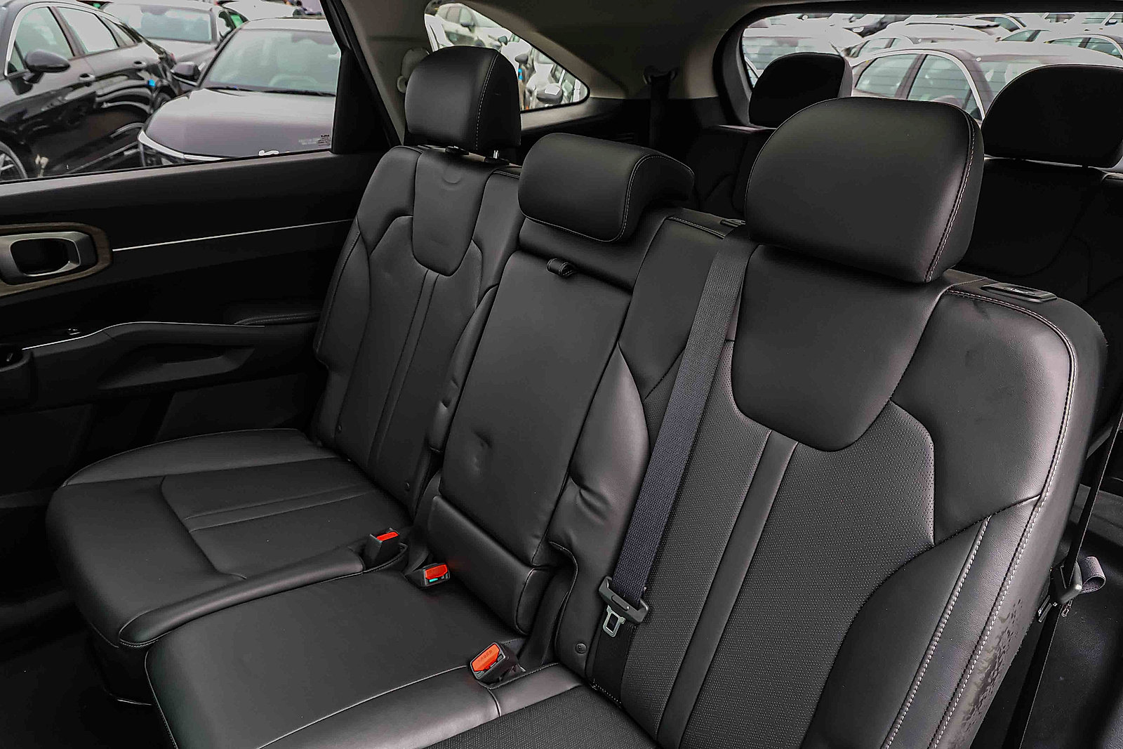 Certified 2023 Kia Sorento S w/ Panoramic Sunroof Package AWD/4WD image 20