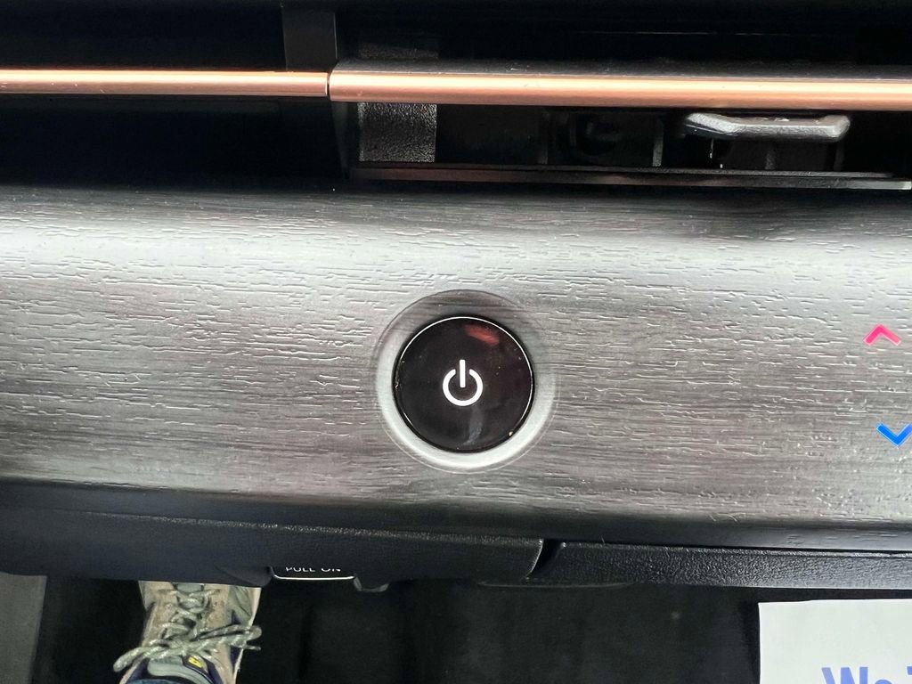 Used 2024 Nissan Ariya FWD image 30