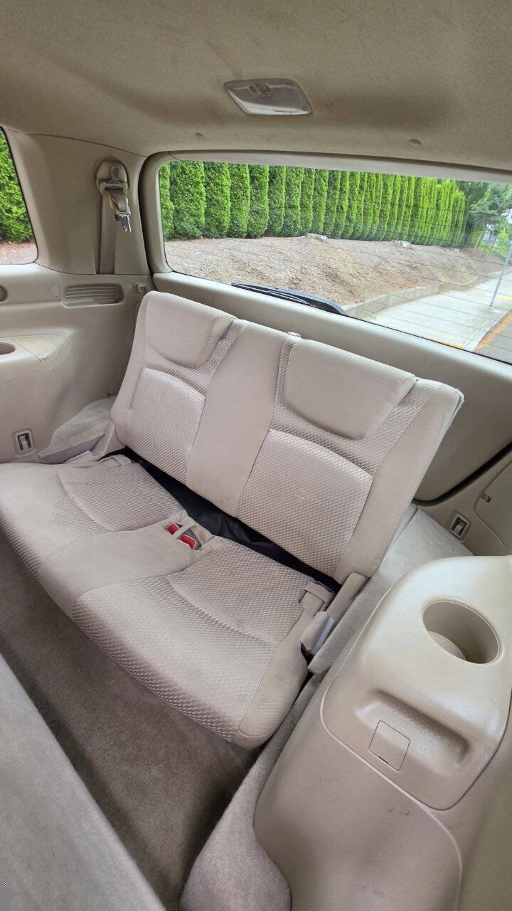 Used 2007 Toyota Highlander 4WD V6 w/ 3rd Row image 11
