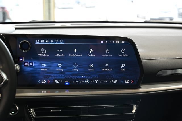 New 2027 Chevrolet Traverse LT w/ Sun and Wheel Package FWD image 16