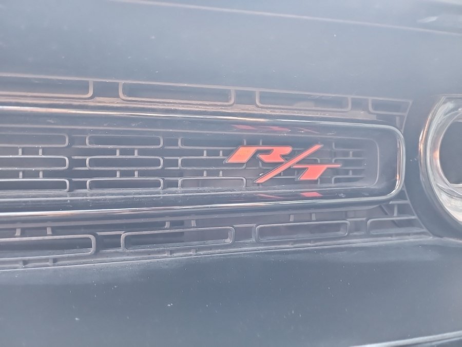 Used 2021 Dodge Challenger R/T Scat Pack RWD image 6