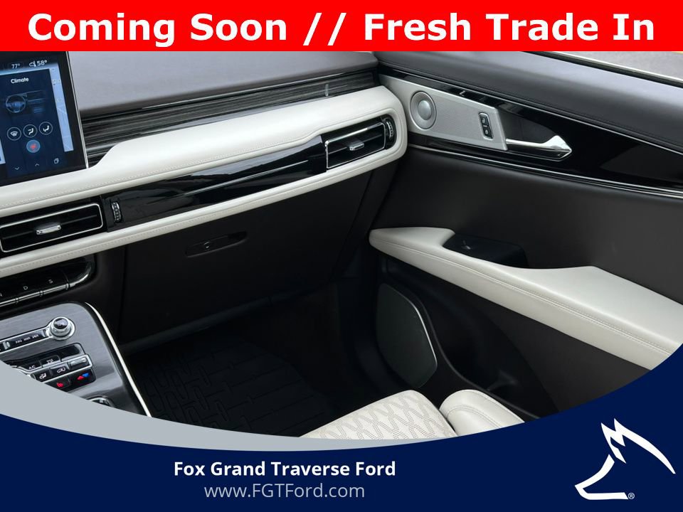 Used 2021 Lincoln Nautilus Black Label w/ Class II Trailer Tow Package image 33