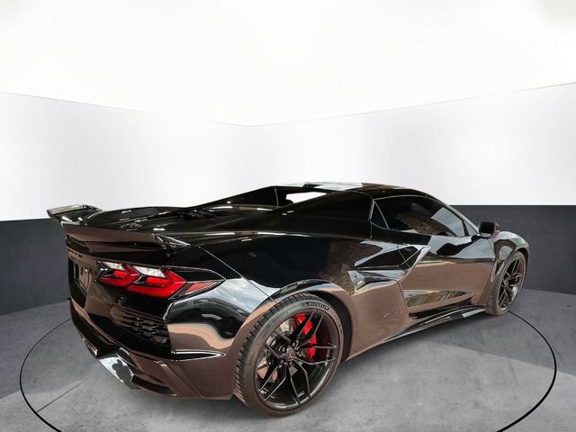 Used 2025 Chevrolet Corvette Z06 image 7