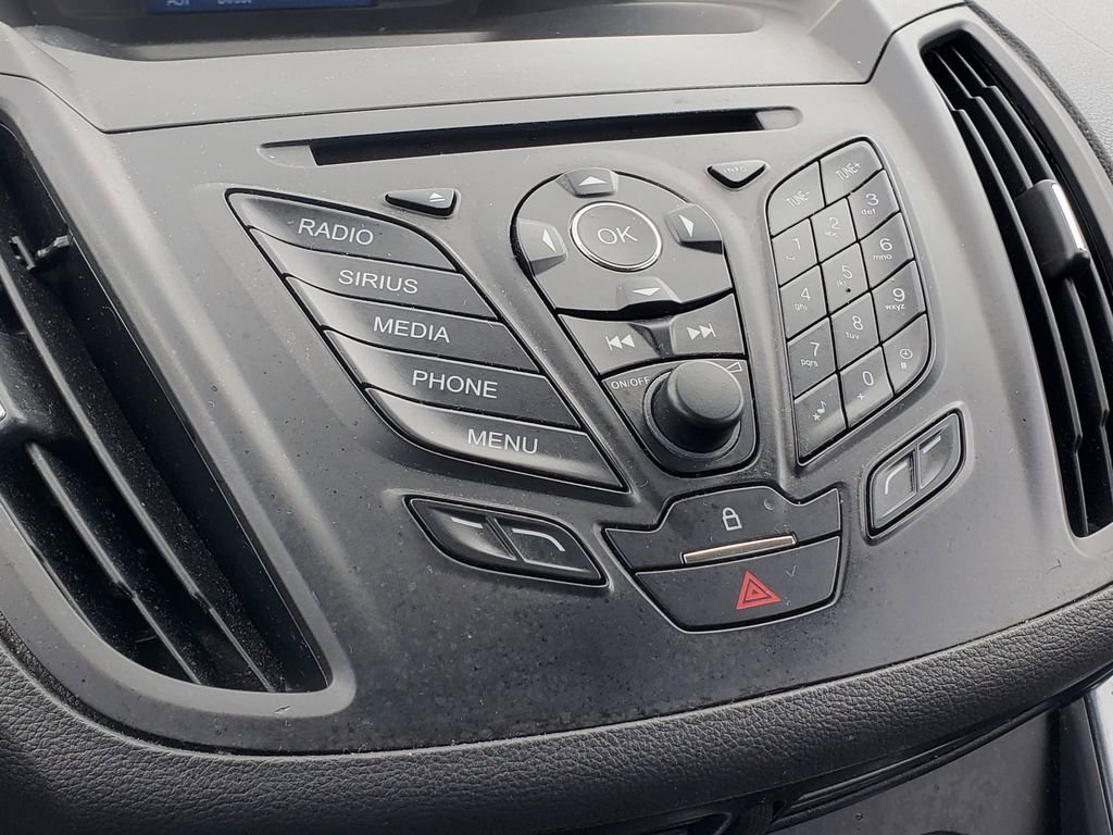 Used 2015 Ford Escape SE FWD image 21