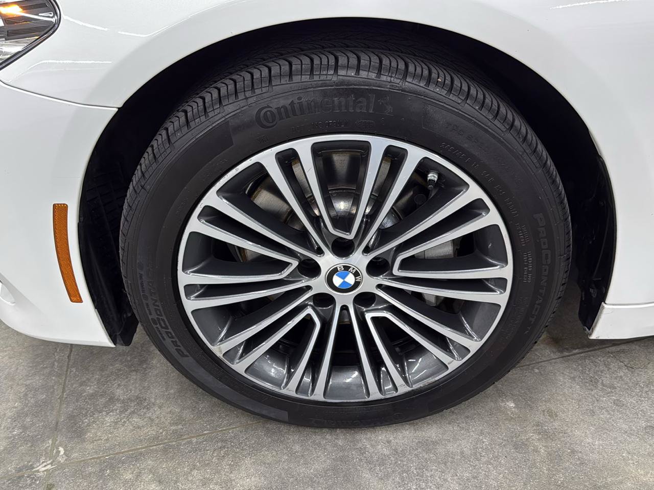 Used 2020 BMW 530i RWD image 24
