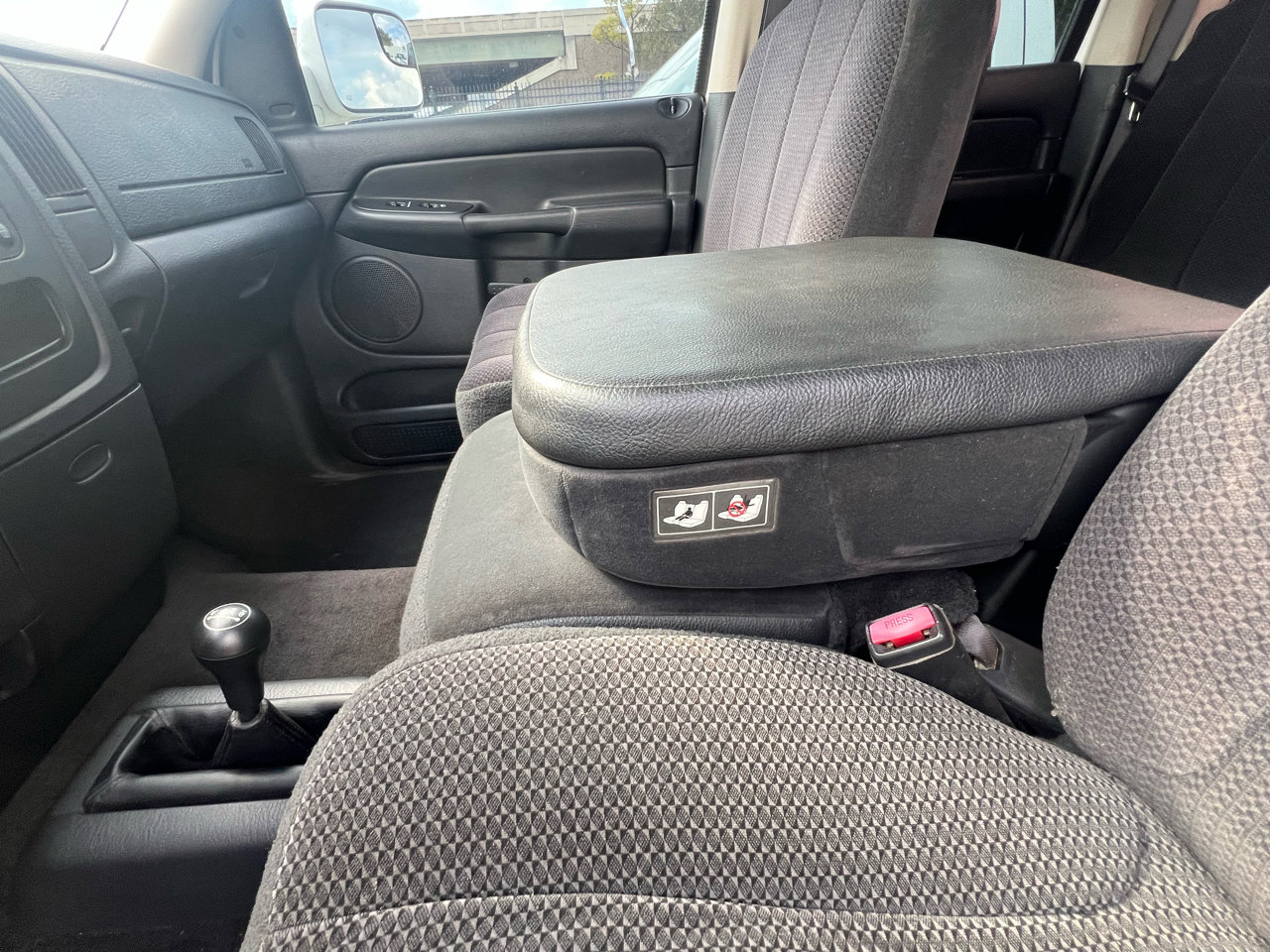 Used 2004 Dodge Ram 3500 Truck SLT w/ Trailer Tow Group image 75