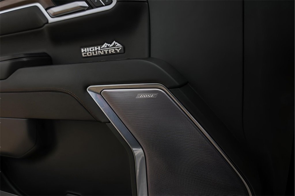 Used 2023 Chevrolet Silverado 1500 High Country w/ High Country Premium Package image 25