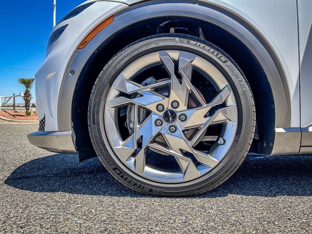 Used 2023 Genesis GV60 Performance AWD/4WD image 11