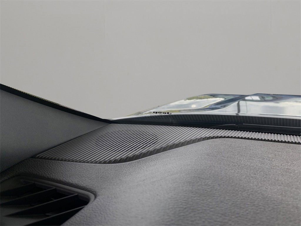 Used 2025 Jeep Grand Cherokee Limited image 41