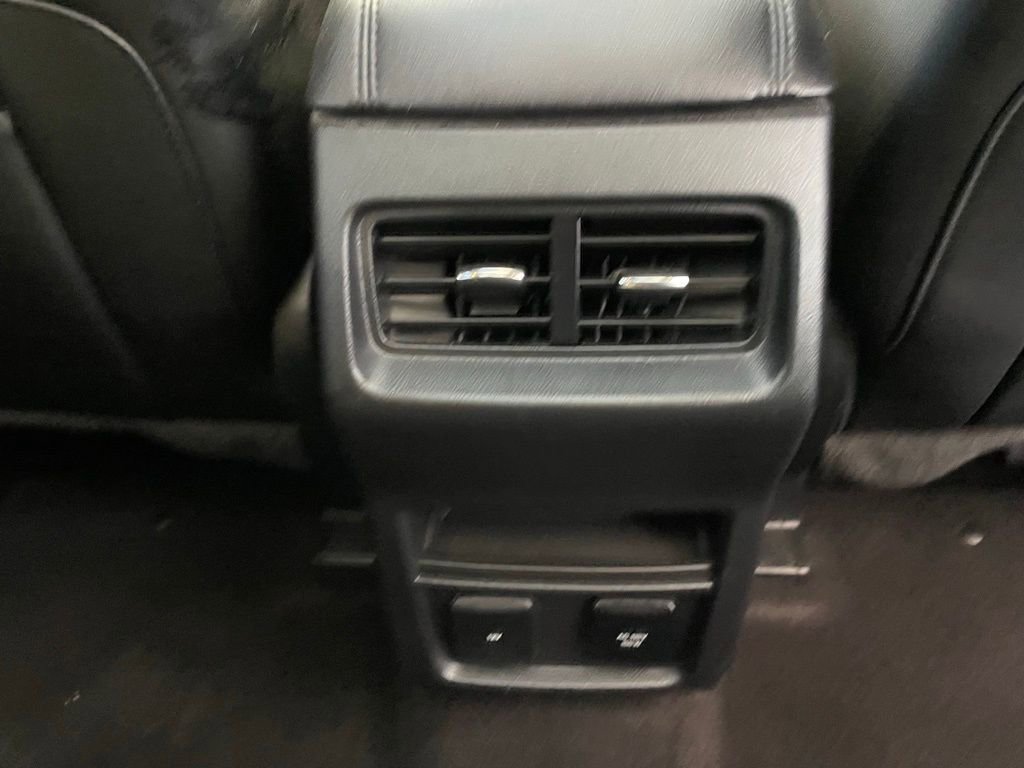 Used 2019 Ford Edge SEL w/ Equipment Group 201A image 41